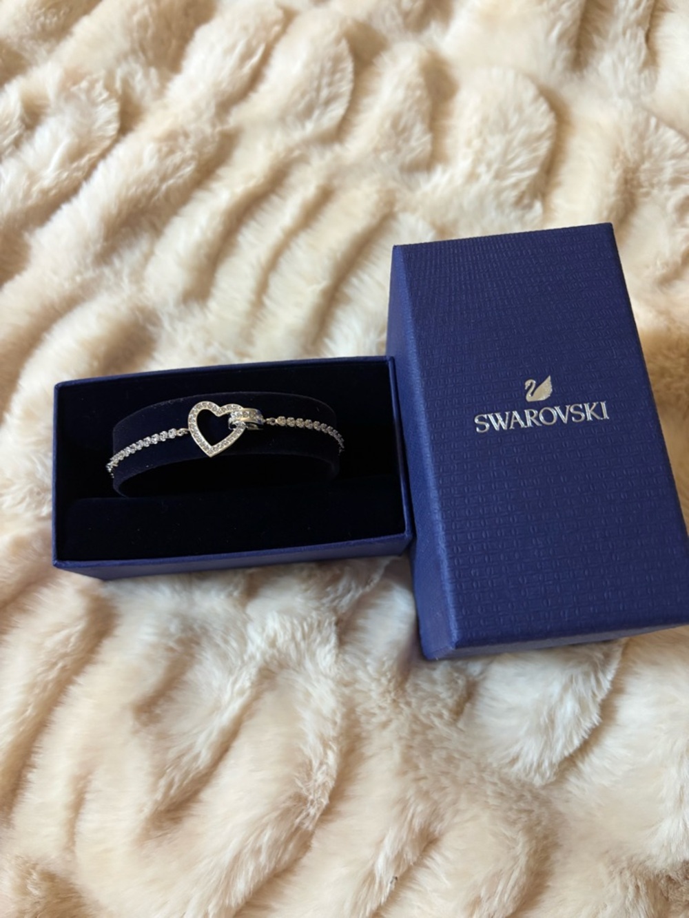 Swarovski Silver Heart Crystal Bracelet with Clear Stones